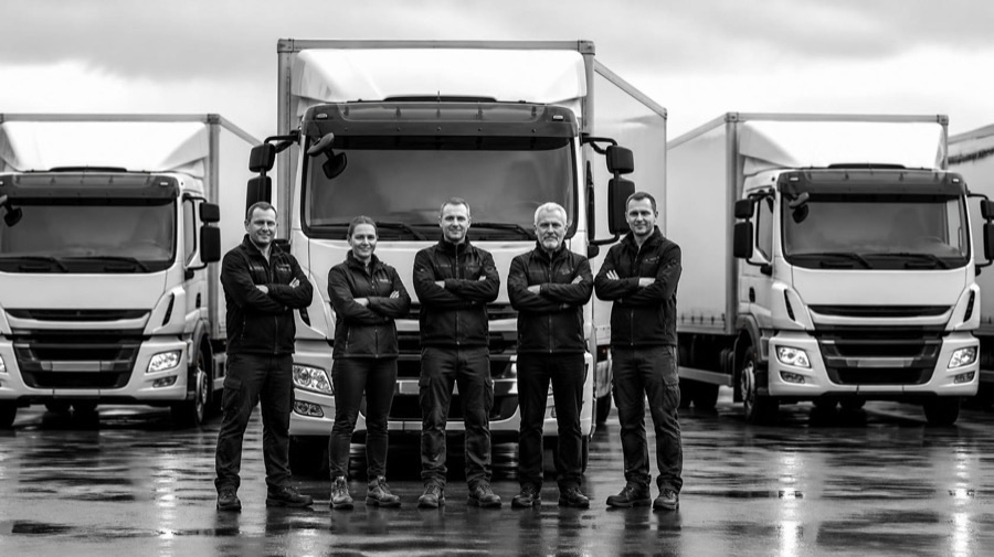 Transportteam voor de vrachtwagens
